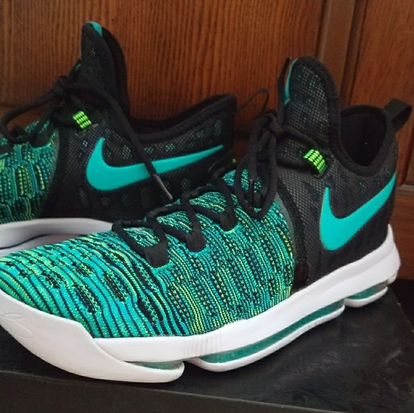 Nike Other - Mens size 10 Nike Kevin Durant Zoom KD 9 Like New